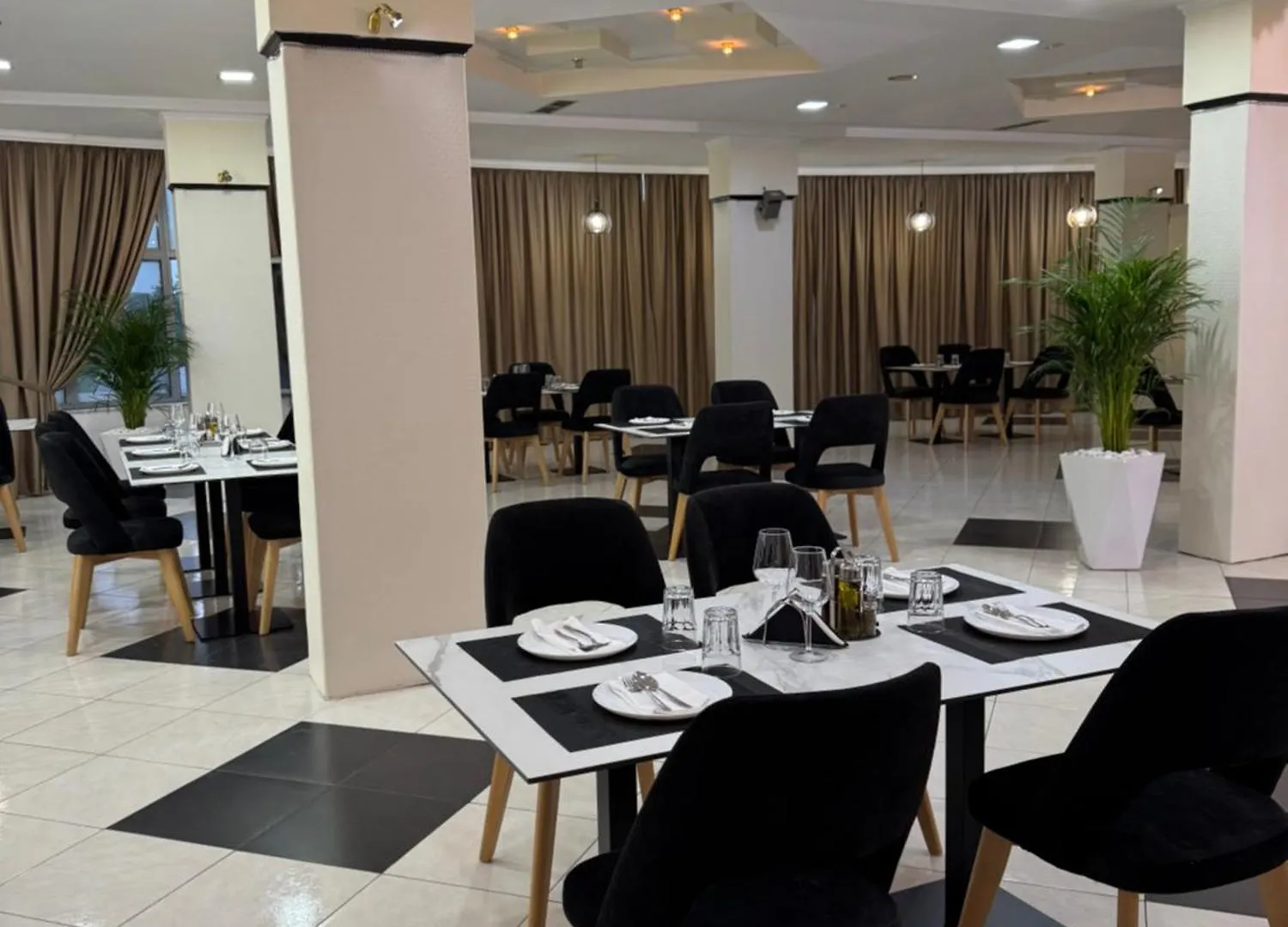 Grand Hotel Gjyshi Qerrexhias