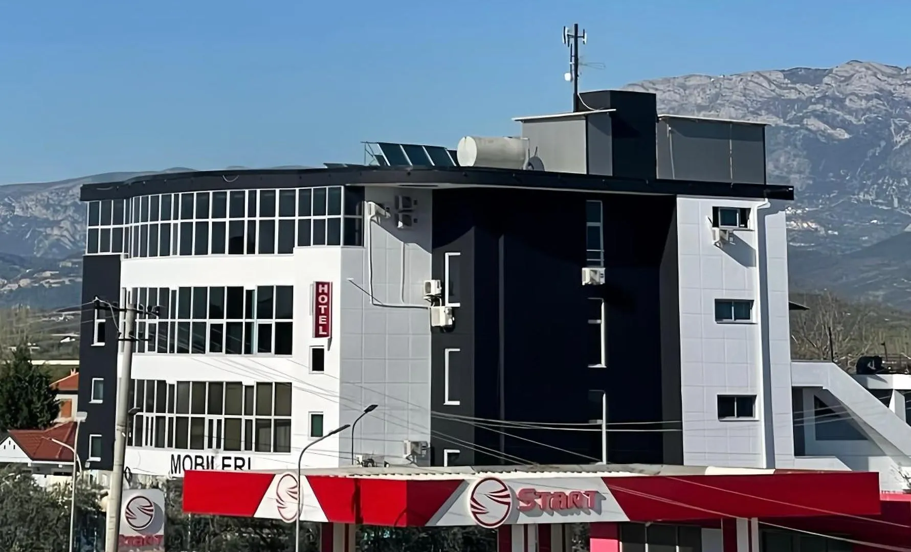 ***  Grand Hotel Gjyshi Qerek Albania