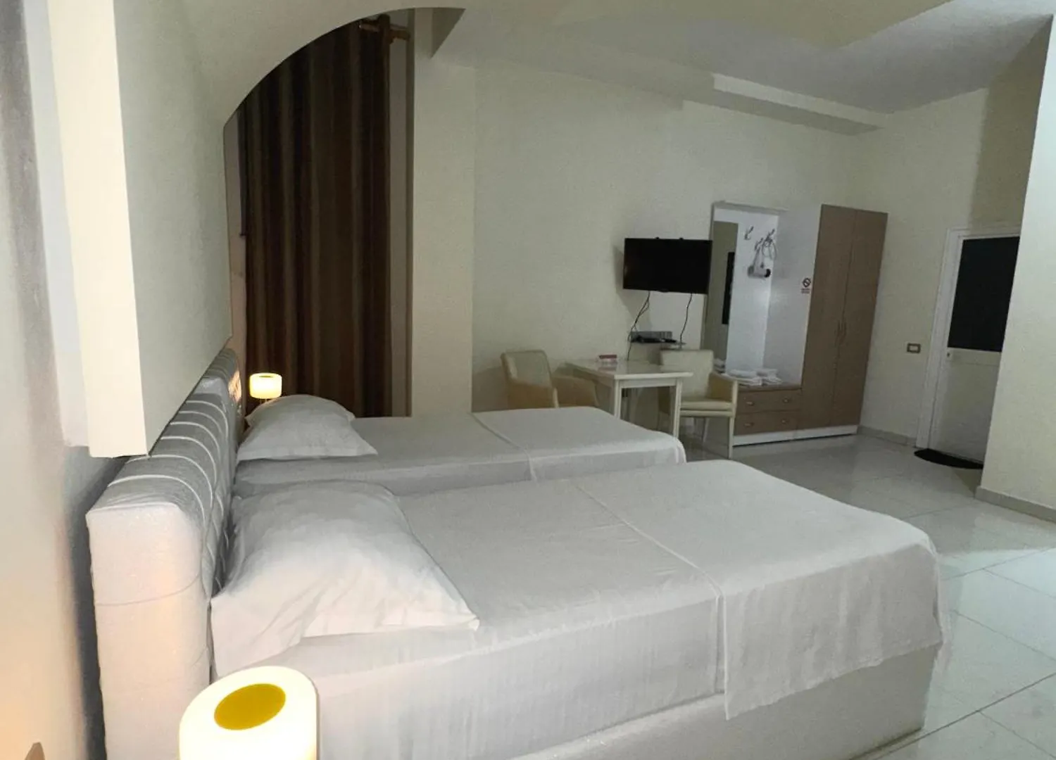 Grand Hotel Gjyshi Qerek